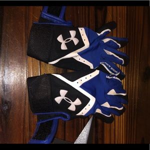 Under Armour Batting Gloves YSM